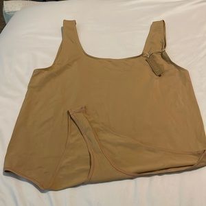 FITS EVERYBODY SQUARE NECK BODYSUIT